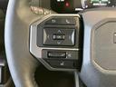 日々の運転を支えるスイッチ類です。感覚的に操作でき、快適なドライブをサポートします。