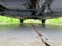 車両前方側の下廻り画像です。エンジン付近から車両中央部までの状態を確認いただけます。◆ご購入前に気になる下廻りの様子を把握したい方は、店頭スタッフまでお問い合わせ下さい。