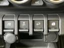 日々の運転を支えるスイッチ類です。直感的に操作でき、快適なドライブを支えてくれます。