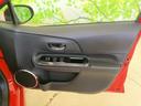 窓から明るい外光が入り、車内で過ごす時間にも開放感があります。落ち着いた雰囲気で、同乗される方も快適に過ごせそうです。◆画像認識AIによる推定であり実際と異なる場合があります。