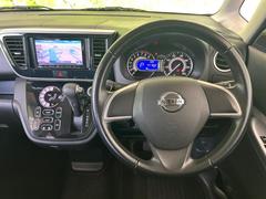 ＷＥＣＡＲＳではほぼ毎日新しい在庫車両を入荷しております！お客様のこだわりを叶える１台がきっとＷＥＣＡＲＳにあるはずです！ 5