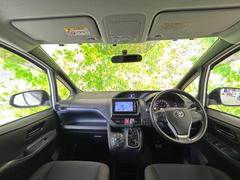 「この車の写真をもっと見たい」「状態が気になる」「この装備はついている？」どんな小さな疑問でもお気軽にお問い合わせください！ 4