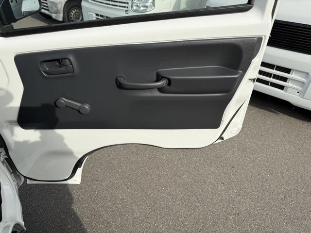 ＮＴ１００クリッパートラック ＤＸ　／幌／軽運送仕様／２ＷＤ／ＡＴ３速／エアコン／パワステ／鳥居／運転席エアバッグ／助手席エアバッグ／ＡＢＳ／型式ＤＲ１６Ｔ／軽トラック／全国対応１年保証（20枚目）