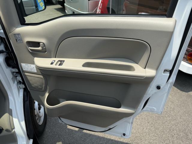 エブリイ PC ハイルーフ/5AGS車/1年走行距離無制限保証付/キーレス/パワーウィンドウ/フロアマット/オートマ車(12枚目)