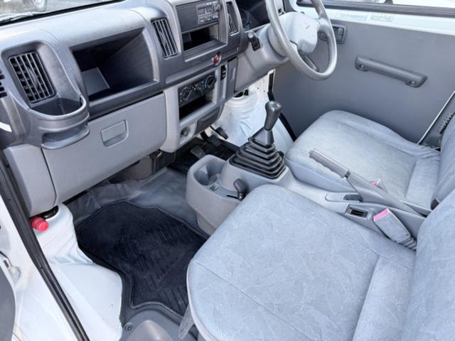 ミニキャブトラック VX-SE 4WD/5速ミッション/エアコン/パワステ/車検整備付き(17枚目)