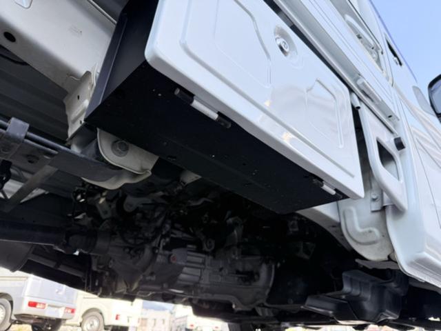 ミニキャブトラック VX-SE 4WD/5速ミッション/エアコン/パワステ/車検整備付き(18枚目)
