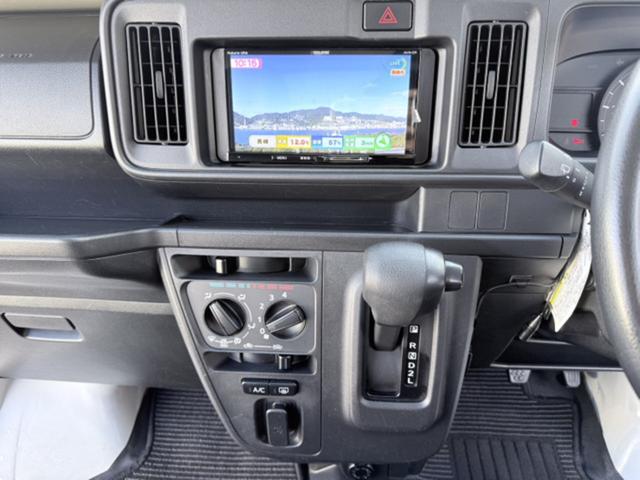 ハイゼットカーゴ スペシャル ハイルーフ/オートマ車/ナビ&TV/バックカメラ/ETC/エアコン/パワーステアリング/フロアマット/車検整備付き(16枚目)