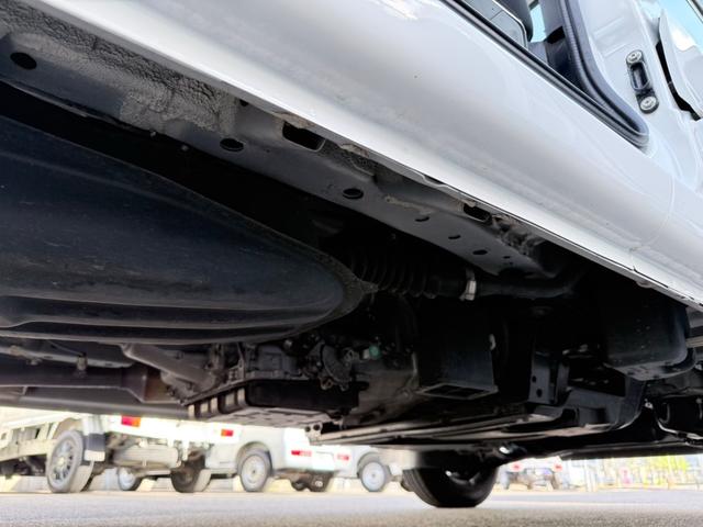 ハイゼットカーゴ スペシャル ハイルーフ/オートマ車/ナビ&TV/バックカメラ/ETC/エアコン/パワーステアリング/フロアマット/車検整備付き(26枚目)