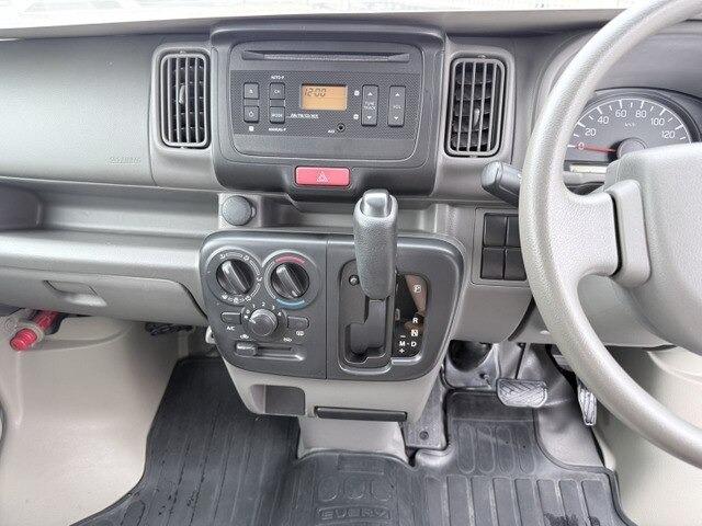 エブリイ ＰＣリミテッド　ハイルーフ／５ＡＧＳ／キーレスエントリー／パワーウィンドウ／エアコン／フロアマット／ＣＤ再生／両側スライドドア／車検整備付き（16枚目）