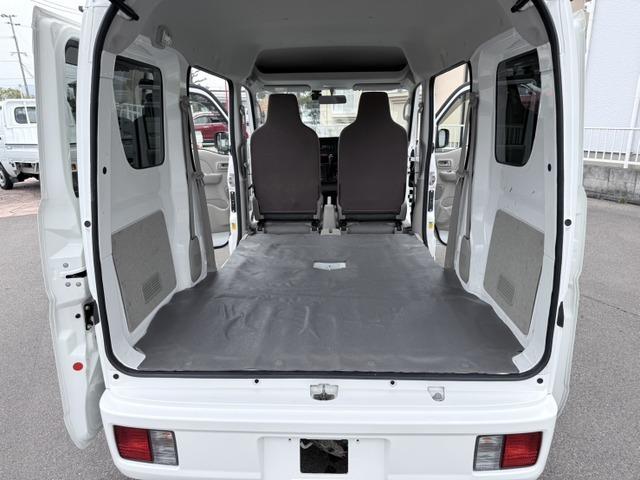 エブリイ ＰＣリミテッド　ハイルーフ／５ＡＧＳ／キーレスエントリー／パワーウィンドウ／エアコン／フロアマット／ＣＤ再生／両側スライドドア／車検整備付き（23枚目）