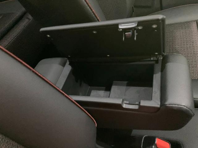 スペーシアカスタム カスタム　ＨＹＢＲＩＤ　ＸＳターボ　両側電動スライドドア　１５インチアルミ　オートライト　プッシュスタート　ステアリングヒーター　シートヒーター　オートエアコン　衝突被害軽減システム　アイドリングストップ　横滑り防止機能　衝突安全ボディ　盗難防止システム（36枚目）