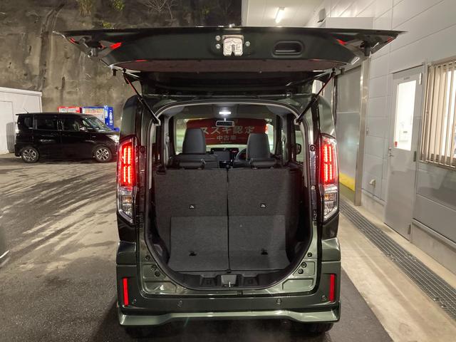 スペーシアカスタム カスタム　ＨＹＢＲＩＤ　ＸＳターボ　両側電動スライドドア　１５インチアルミ　オートライト　プッシュスタート　ステアリングヒーター　シートヒーター　オートエアコン　衝突被害軽減システム　アイドリングストップ　横滑り防止機能　衝突安全ボディ　盗難防止システム（43枚目）