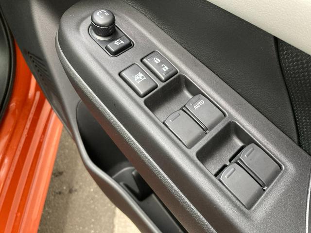 スイフト ＨＹＢＲＩＤ　ＭＺ　衝突被害軽減システム　オートライト　１６インチアルミ　プッシュスタート　パドルシフト　シートヒーター　オートエアコン　アイドリングストップ　ＵＳＢソケット　横滑り防止機能　衝突安全ボディ　盗難防止システム　取扱説明書　メンテナンスノート（34枚目）