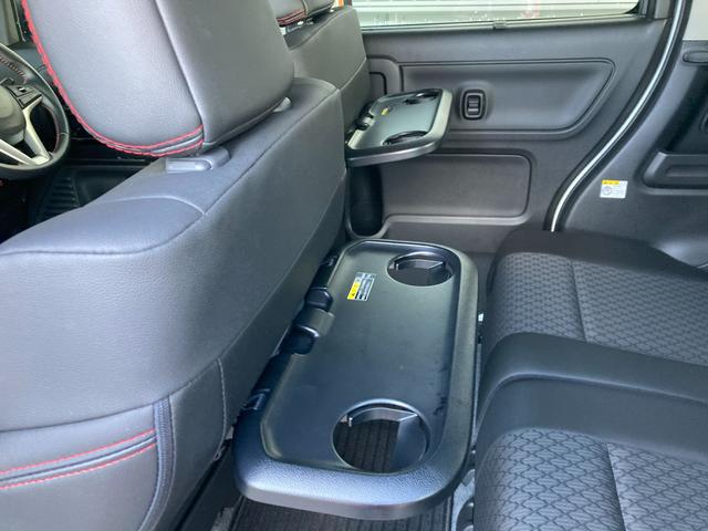 スペーシアカスタム カスタム　ＨＹＢＲＩＤ　ＸＳターボ　ＭＫ５３Ｓ　全方位カメラ　スズキの初売り！１月４日から１２日までの限定価格となります。７日（水曜日）は店休日となっておりますのでお問い合わせの対応は８日よりさせて頂きます。店舗へご来店いただける方のみ販売させて頂きます。（43枚目）