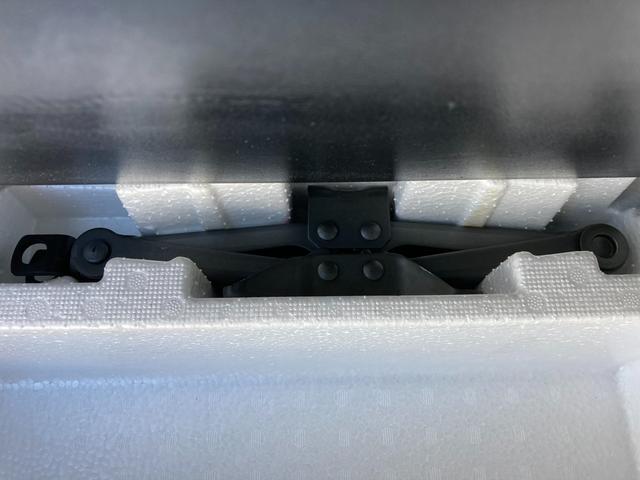 スペーシアカスタム カスタム　ＨＹＢＲＩＤ　ＸＳターボ　ＭＫ５３Ｓ　全方位カメラ　スズキの初売り！１月４日から１２日までの限定価格となります。７日（水曜日）は店休日となっておりますのでお問い合わせの対応は８日よりさせて頂きます。店舗へご来店いただける方のみ販売させて頂きます。（55枚目）