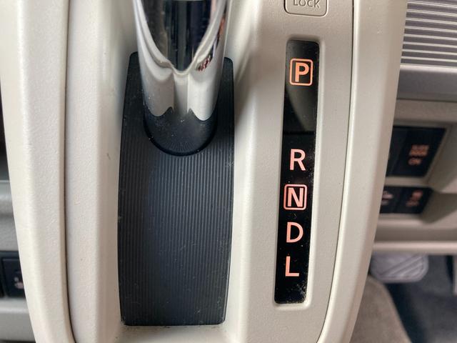 スペーシア HYBRID X 2型 両側電動スライドドア CDステレオ フルホイールキャップ オートライト プッシュスタート シートヒーター オートエアコン 衝突被害軽減システム アイドリングストップ USBソケット 横滑り防止機能 衝突安全ボディ 盗難防止システム(28枚目)