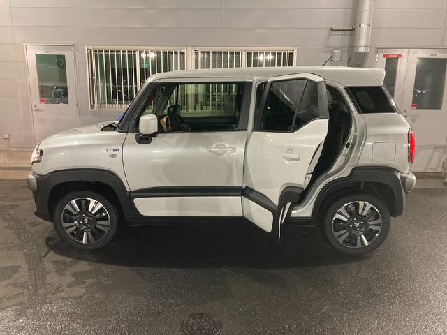 �h�A�J�����͍L�X�Ƃ��Ă���̂ŏ��~�肵�₷���ł���