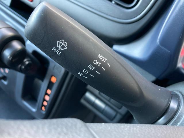 アルト Ｌ　２型　衝突被害軽減システム　アイドリングストップ　フルホイールキャップ　オートライト　電動格納ドアミラー　パワーウィンドウ　シートヒーター　横滑り防止機能　衝突安全ボディ　盗難防止システム　取扱説明書　メンテナンスノート（24枚目）