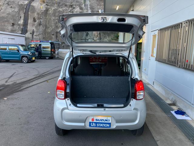 アルト Ｌ　２型　衝突被害軽減システム　アイドリングストップ　フルホイールキャップ　オートライト　電動格納ドアミラー　パワーウィンドウ　シートヒーター　横滑り防止機能　衝突安全ボディ　盗難防止システム　取扱説明書　メンテナンスノート（40枚目）