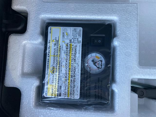 アルト Ｌ　２型　衝突被害軽減システム　アイドリングストップ　フルホイールキャップ　オートライト　電動格納ドアミラー　パワーウィンドウ　シートヒーター　横滑り防止機能　衝突安全ボディ　盗難防止システム　取扱説明書　メンテナンスノート（43枚目）