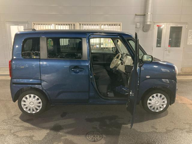 �h�A�J�����͍L�X�Ƃ��Ă���̂ŏ��~�肵�₷���ł���