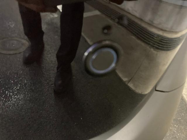 アルトラパンＬＣ ＬＣ　Ｘ　５型　ディスプレイオーディオ　バックカメラ　ＵＳＢ　１４インチアルミホイール　オートライト　プッシュスタート　シートヒーター　オートエアコン　衝突被害軽減システム　アイドリングストップ　横滑り防止機能　衝突安全ボディ　盗難防止システム　取扱説明書（17枚目）