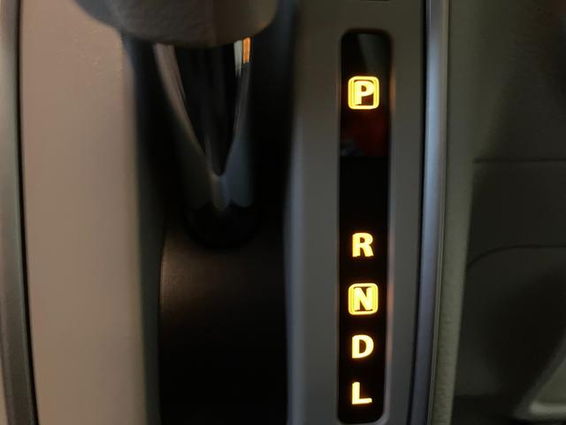 アルトラパンＬＣ ＬＣ　Ｘ　５型　ディスプレイオーディオ　バックカメラ　ＵＳＢ　１４インチアルミホイール　オートライト　プッシュスタート　シートヒーター　オートエアコン　衝突被害軽減システム　アイドリングストップ　横滑り防止機能　衝突安全ボディ　盗難防止システム　取扱説明書（30枚目）