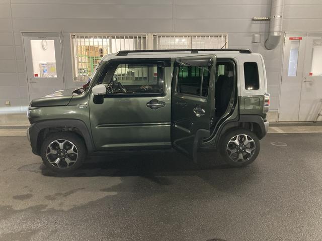 �h�A�J�����͍L�X�Ƃ��Ă���̂ŏ��~�肵�₷���ł���