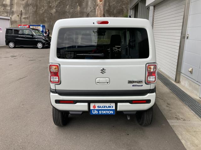 ハスラー HYBRID G 3型 ナビ 全方位カメラ シートヒーター 15インチスチールホイール オートライト プッシュスタート オートエアコン 衝突被害軽減システム アイドリングストップ 横滑り防止機能 衝突安全ボディ 盗難防止システム 取扱説明書 メンテナンスノート(6枚目)