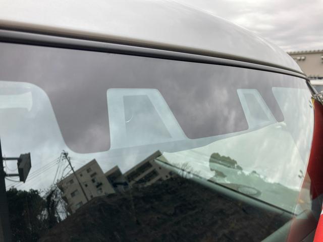 ハスラー HYBRID G 3型 ナビ 全方位カメラ シートヒーター 15インチスチールホイール オートライト プッシュスタート オートエアコン 衝突被害軽減システム アイドリングストップ 横滑り防止機能 衝突安全ボディ 盗難防止システム 取扱説明書 メンテナンスノート(14枚目)