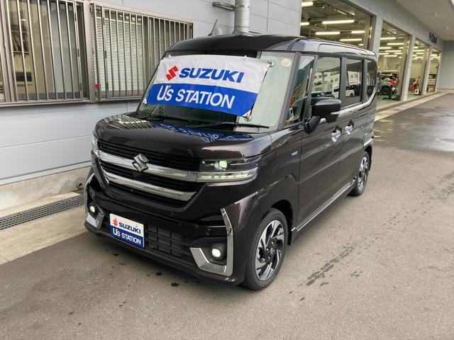 スペーシアカスタム カスタム　ＨＹＢＲＩＤ　ＸＳターボ　ナビ　全方位カメラ　１５インチアルミ　オートライト　両側電動スライドドア　プッシュスタート　シートヒーター　ステアリングヒーター　オートエアコン　衝突被害軽減システム　アイドリングストップ　横滑り防止機能　衝突安全ボディ（2枚目）