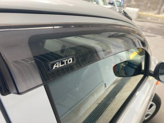 アルト Ｓ　３型　オートライト　ＣＤステレオ　ＥＴＣ　シートヒーター　スズキの大決算！２月７日から８日の２日間限定価格となります。当店が自信を持って販売する車がスタッフと共にお客様のご来店をお待ちしています！店舗へご来店いただける方のみ販売させて頂きます。（16枚目）