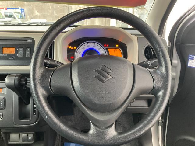 アルト Ｓ　３型　オートライト　ＣＤステレオ　ＥＴＣ　シートヒーター　スズキの大決算！２月７日から８日の２日間限定価格となります。当店が自信を持って販売する車がスタッフと共にお客様のご来店をお待ちしています！店舗へご来店いただける方のみ販売させて頂きます。（25枚目）