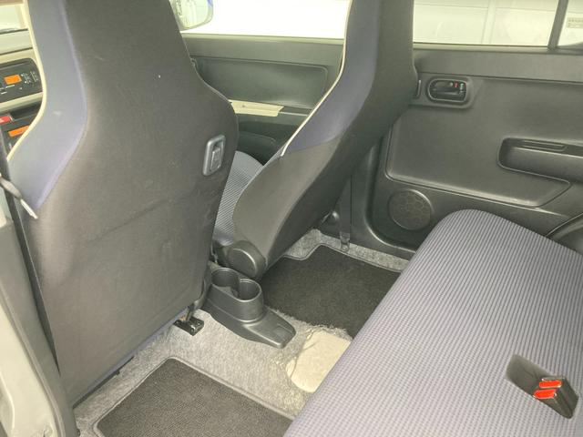 アルト Ｓ　３型　オートライト　ＣＤステレオ　ＥＴＣ　シートヒーター　スズキの大決算！２月７日から８日の２日間限定価格となります。当店が自信を持って販売する車がスタッフと共にお客様のご来店をお待ちしています！店舗へご来店いただける方のみ販売させて頂きます。（40枚目）