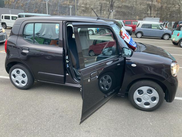 �h�A�J�����͍L�X�Ƃ��Ă���̂ŏ��~�肵�₷���ł���