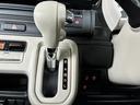 【CVT】低速から中速域ではショックの少ないスムーズな加速を実現。高速域では回転数を抑え、燃費の向上に貢献します。