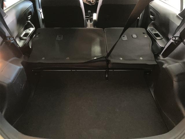 アクア クロスオーバー グラム ドライブレコーダー ETC バックカメラ ナビ TV レーンアシスト 衝突被害軽減システム アルミホイール オートマチックハイビーム オートライト スマートキー 電動格納ミラー シートヒーター CVT(19枚目)