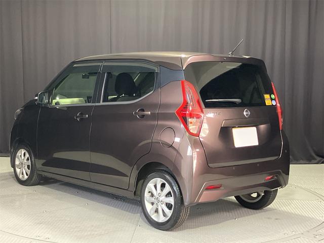 デイズ Ｘ　ドライブレコーダー　全周囲カメラ　ナビ　ＴＶ　オートライト　スマートキー　アイドリングストップ　電動格納ミラー　ＣＶＴ　ＣＤ　Ｂｌｕｅｔｏｏｔｈ　アルミホイール　エアコン　パワーステアリング（17枚目）