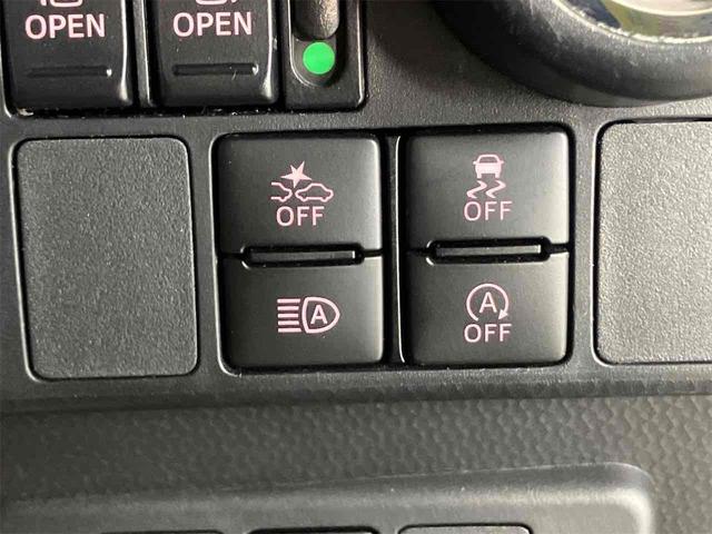 ルーミー カスタムＧ　ドライブレコーダー　ＥＴＣ　ナビ　ＴＶ　両側電動スライドドア　クリアランスソナー　オートクルーズコントロール　衝突被害軽減システム　アルミホイール　オートマチックハイビーム　オートライト（8枚目）