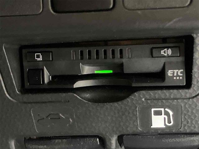 ルーミー カスタムＧ　ドライブレコーダー　ＥＴＣ　ナビ　ＴＶ　両側電動スライドドア　クリアランスソナー　オートクルーズコントロール　衝突被害軽減システム　アルミホイール　オートマチックハイビーム　オートライト（10枚目）