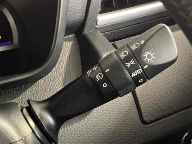 ルーミー カスタムＧ　ドライブレコーダー　ＥＴＣ　ナビ　ＴＶ　両側電動スライドドア　クリアランスソナー　オートクルーズコントロール　衝突被害軽減システム　アルミホイール　オートマチックハイビーム　オートライト（34枚目）