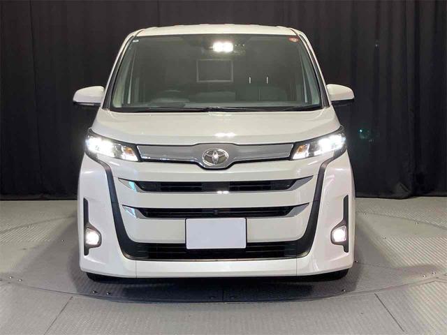 ノア Ｚ　ドライブレコーダー　全周囲カメラ　ナビ　ＴＶ　クリアランスソナー　オートクルーズコントロール　レーンアシスト　パークアシスト　衝突被害軽減システム　両側電動スライドドア　オートマチックハイビーム（12枚目）