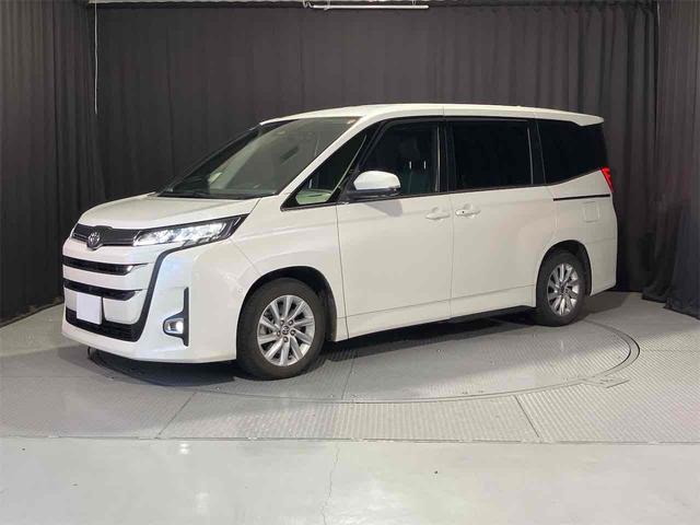 ノア Ｚ　ドライブレコーダー　全周囲カメラ　ナビ　ＴＶ　クリアランスソナー　オートクルーズコントロール　レーンアシスト　パークアシスト　衝突被害軽減システム　両側電動スライドドア　オートマチックハイビーム（13枚目）