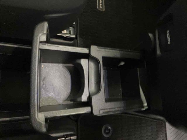 ノア Ｚ　ドライブレコーダー　全周囲カメラ　ナビ　ＴＶ　クリアランスソナー　オートクルーズコントロール　レーンアシスト　パークアシスト　衝突被害軽減システム　両側電動スライドドア　オートマチックハイビーム（29枚目）