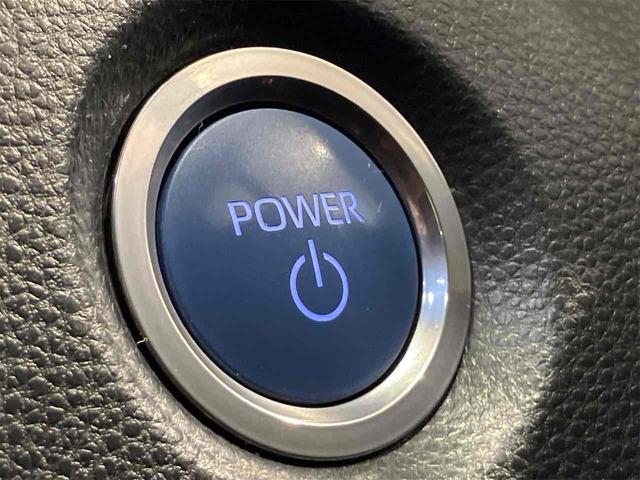 カローラスポーツ ハイブリッドＧ　ＥＴＣ　バックカメラ　ナビ　クリアランスソナー　オートクルーズコントロール　レーンアシスト　アルミホイール　オートマチックハイビーム　オートライト　スマートキー　電動格納ミラー　ＣＶＴ　ＥＳＣ　ＵＳＢ（10枚目）