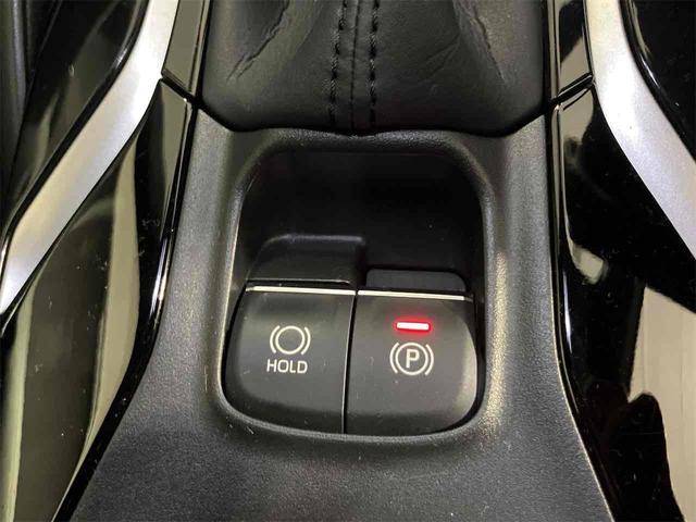 カローラスポーツ ハイブリッドＧ　ＥＴＣ　バックカメラ　ナビ　クリアランスソナー　オートクルーズコントロール　レーンアシスト　アルミホイール　オートマチックハイビーム　オートライト　スマートキー　電動格納ミラー　ＣＶＴ　ＥＳＣ　ＵＳＢ（33枚目）