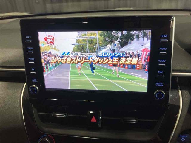 カローラクロス ハイブリッド　Ｚ　ドライブレコーダー　全周囲カメラ　オートクルーズコントロール　レーンアシスト　パワーシート　衝突被害軽減システム　ナビ　ＴＶ　オートマチックハイビーム　オートライト　ＬＥＤヘッドランプ（3枚目）