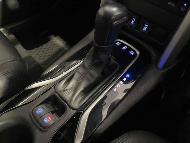 カローラクロス ハイブリッド　Ｚ　ドライブレコーダー　全周囲カメラ　オートクルーズコントロール　レーンアシスト　パワーシート　衝突被害軽減システム　ナビ　ＴＶ　オートマチックハイビーム　オートライト　ＬＥＤヘッドランプ（28枚目）