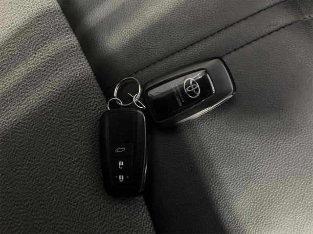 カローラクロス ハイブリッド　Ｚ　ドライブレコーダー　全周囲カメラ　オートクルーズコントロール　レーンアシスト　パワーシート　衝突被害軽減システム　ナビ　ＴＶ　オートマチックハイビーム　オートライト　ＬＥＤヘッドランプ（31枚目）