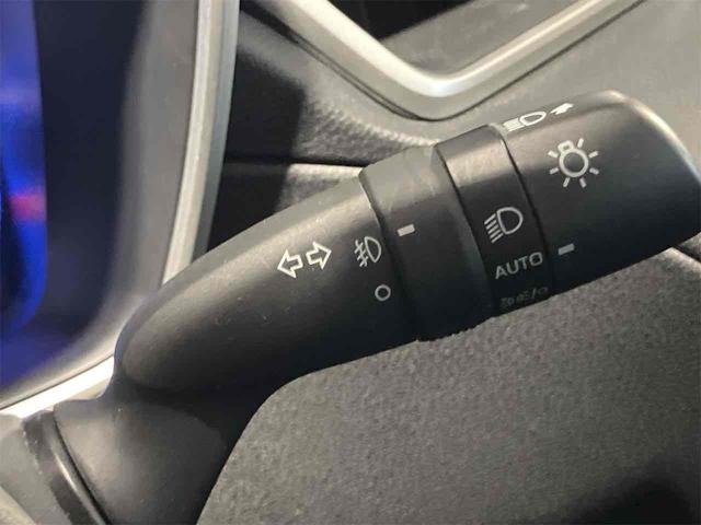 カローラクロス ハイブリッド　Ｚ　ドライブレコーダー　全周囲カメラ　オートクルーズコントロール　レーンアシスト　パワーシート　衝突被害軽減システム　ナビ　ＴＶ　オートマチックハイビーム　オートライト　ＬＥＤヘッドランプ（36枚目）